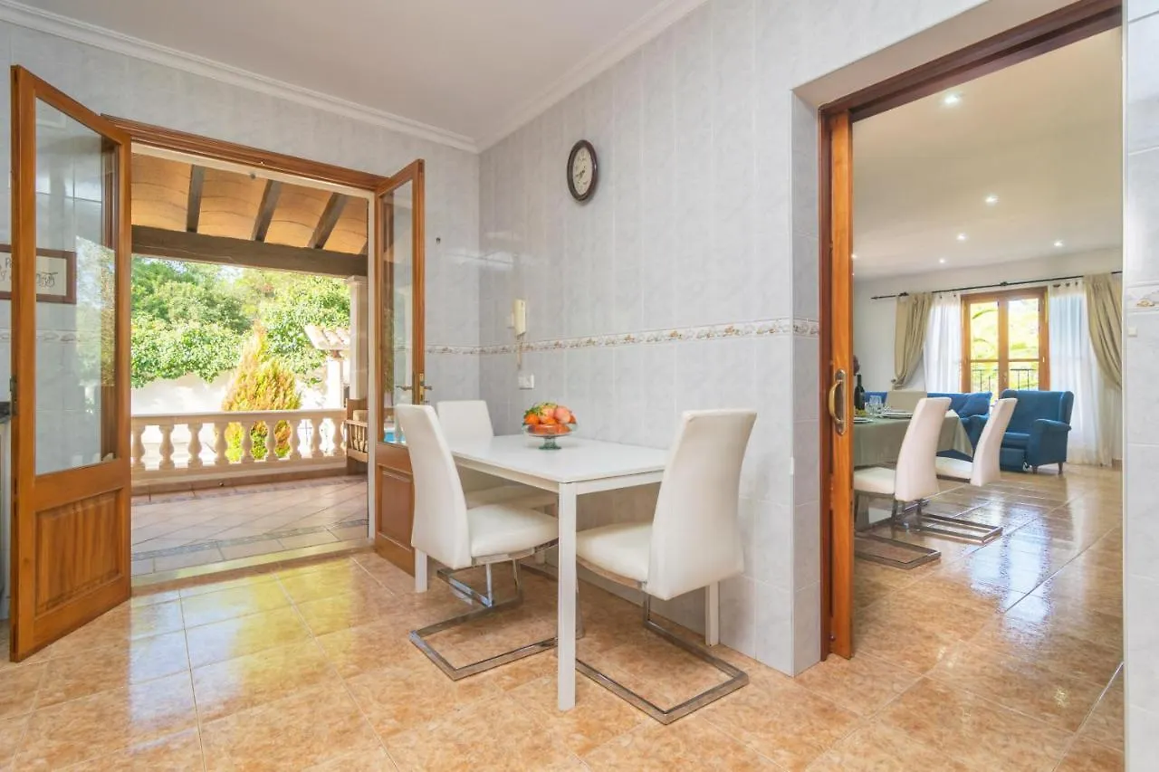 Villa Pomeres 9 Sa Coma  İspanya